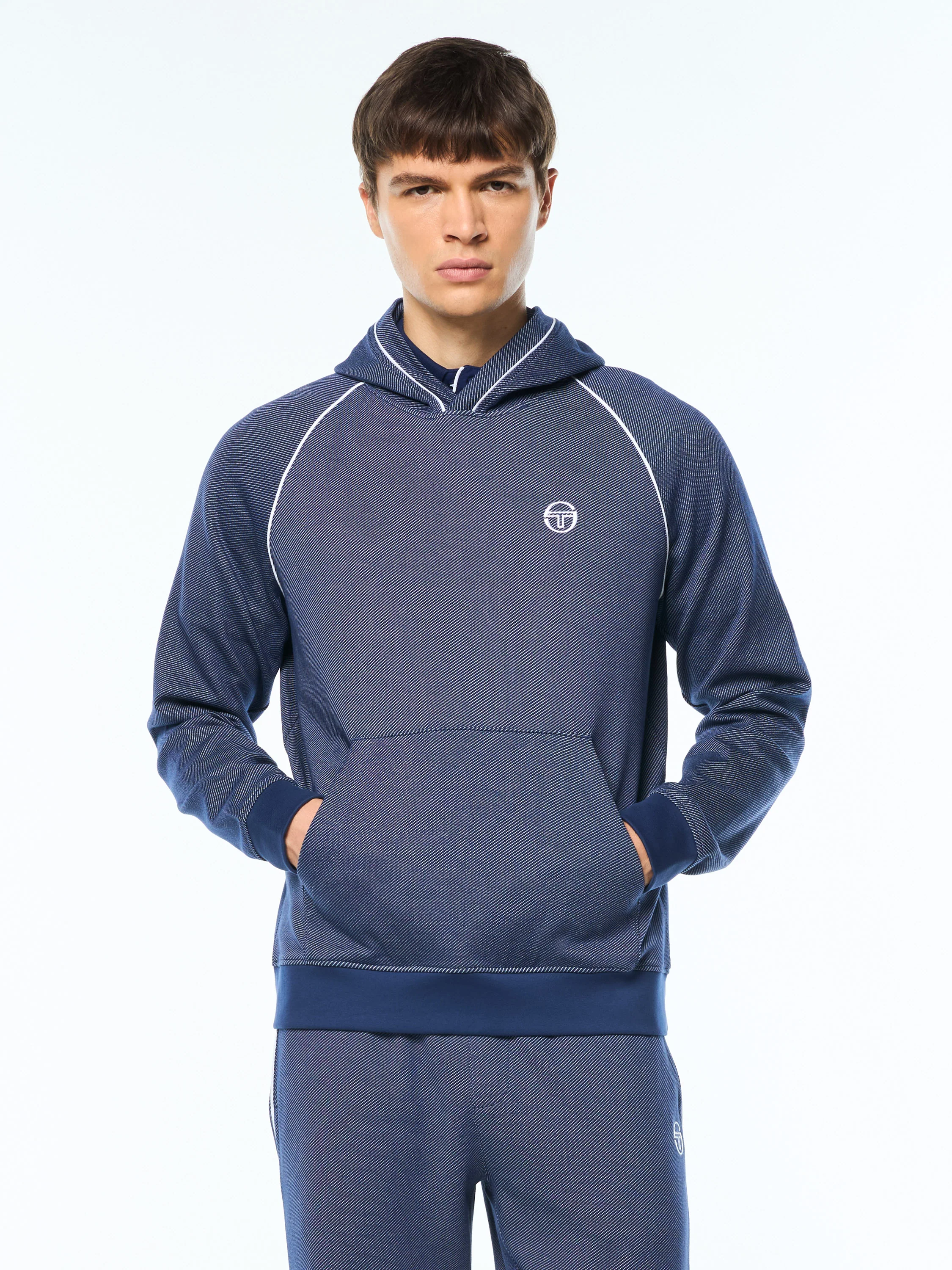 Agiato Hoodie-Beacon Blue