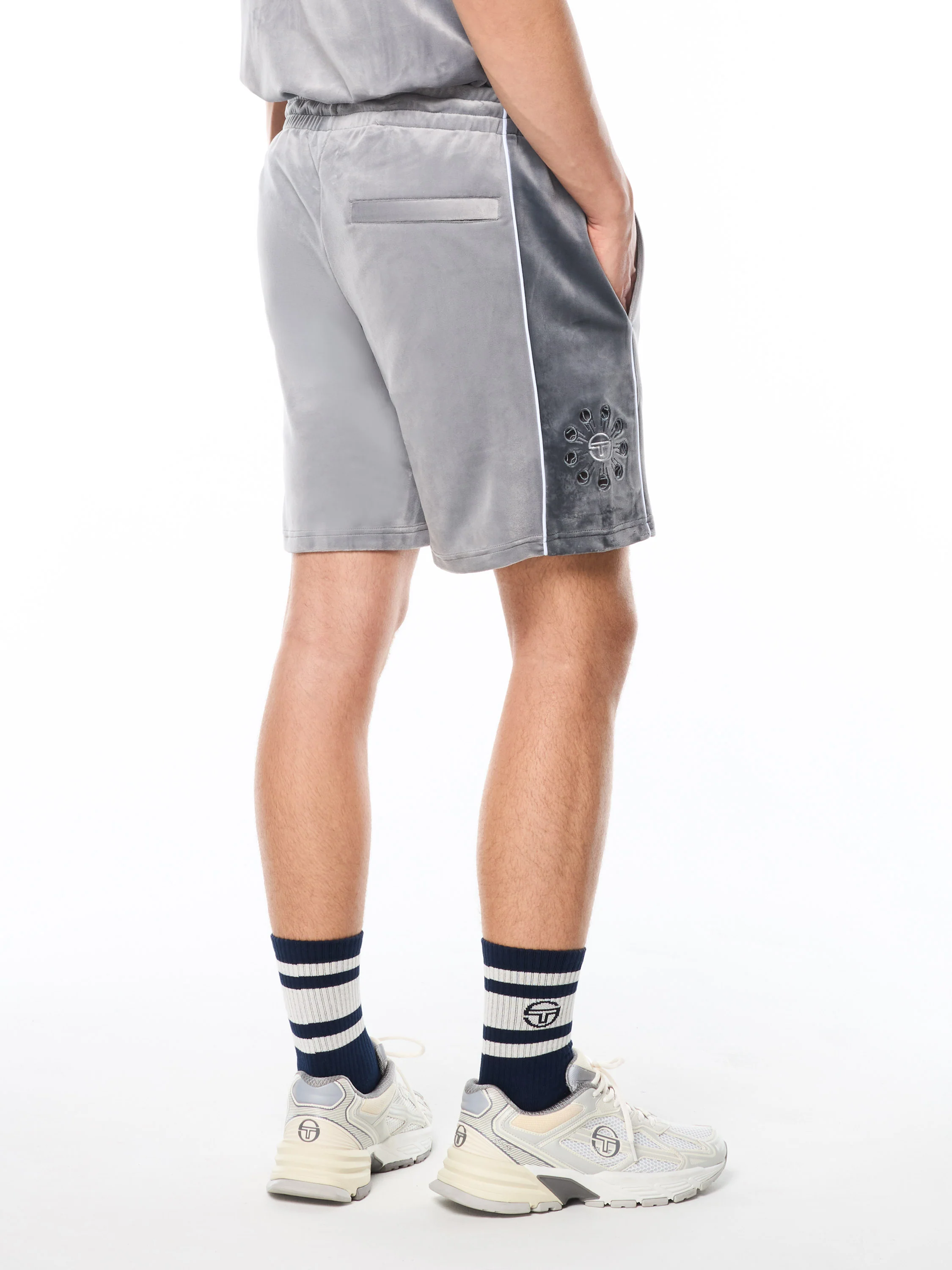 Cresta Velour Short-Sleet - Image 4