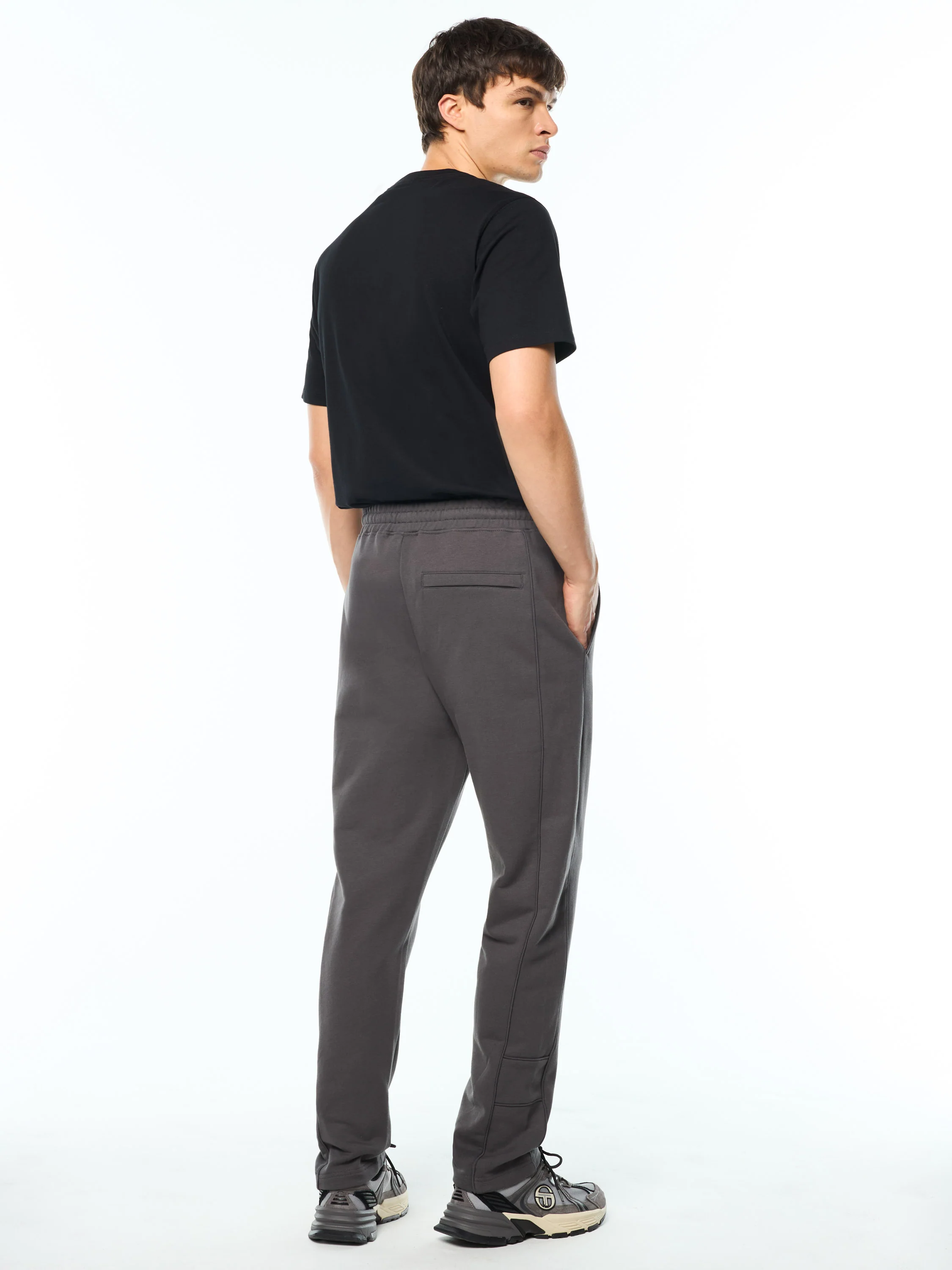 Lineo Track Pant-Asphalt - Image 5