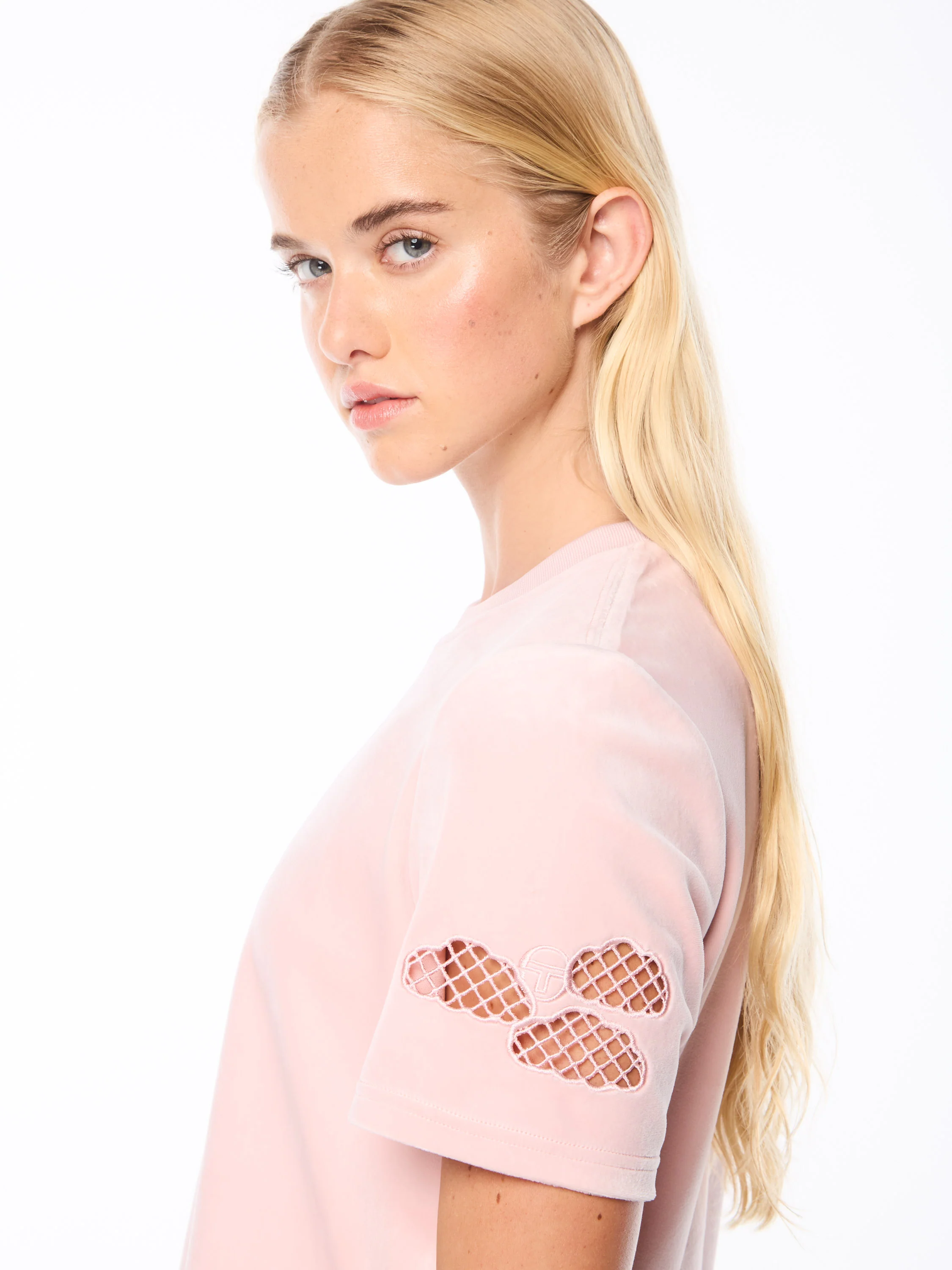 Nuvola Velour Cropped T-Shirt-Barely There - Image 3