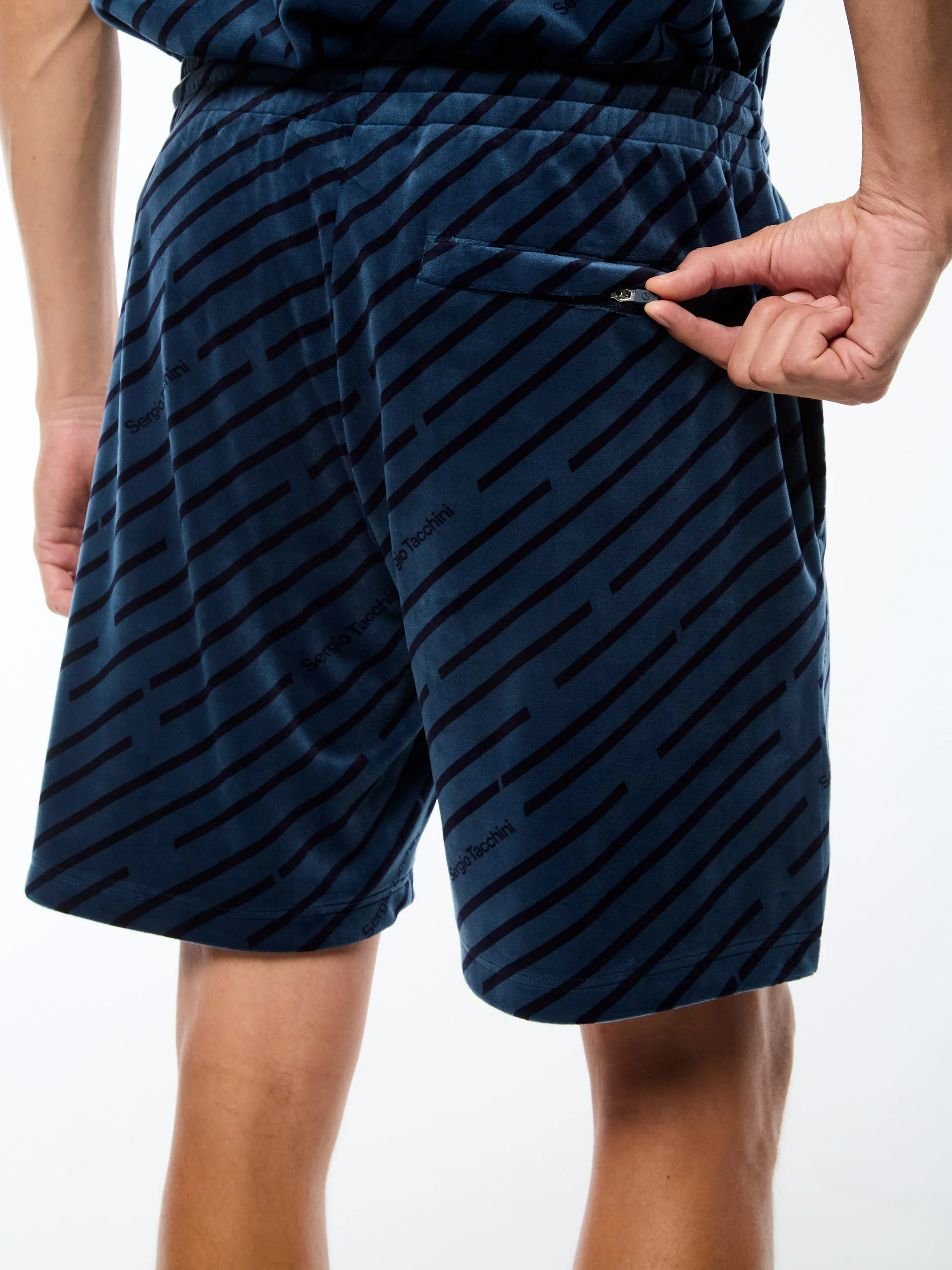 Obliquo Velour Short-Key Largo - Image 6