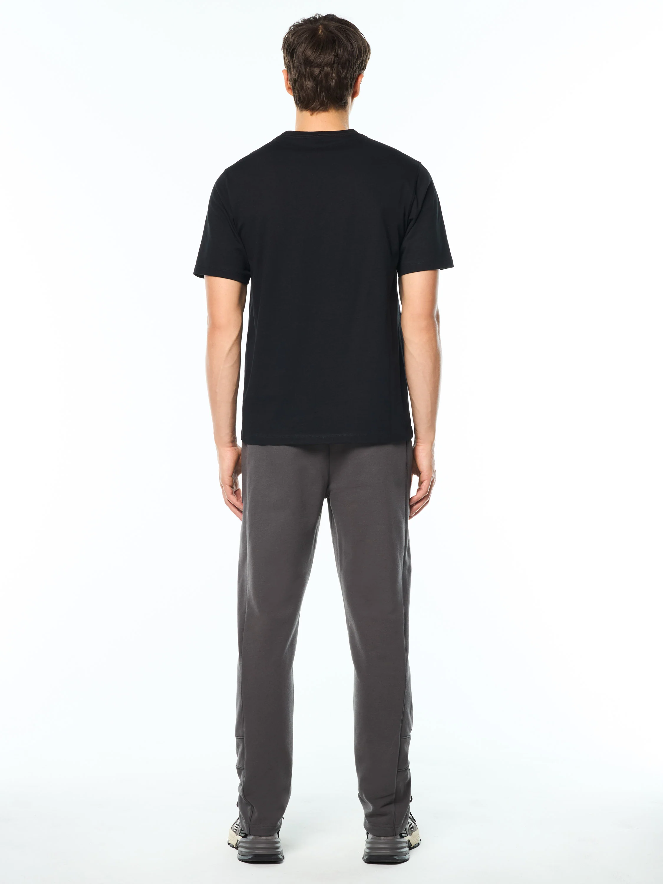 Pezzi T-Shirt-Black Beauty - Image 7