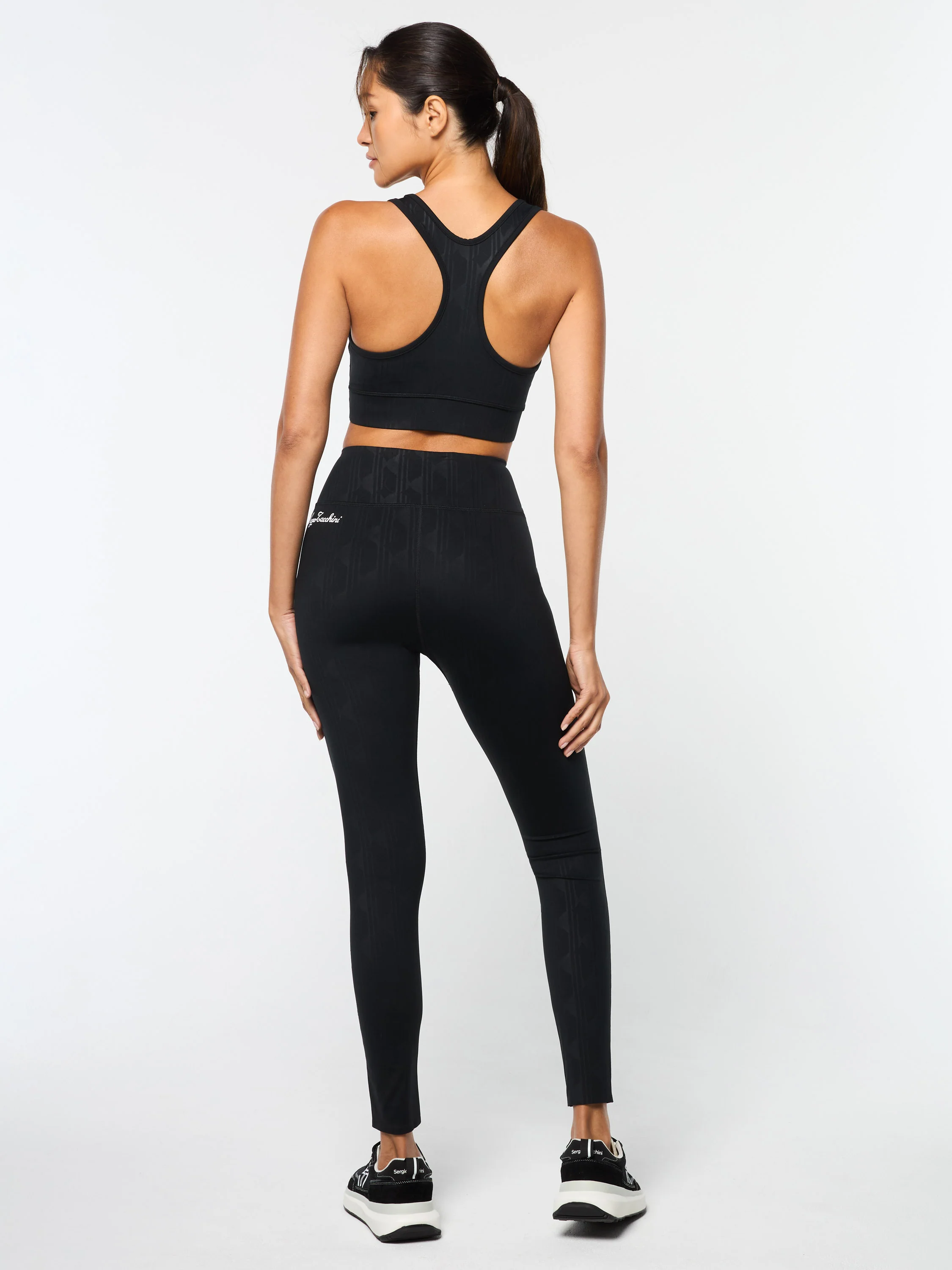 Viano Printed Sports Bra- Black Beauty - Image 8